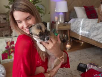 phoenix_taylor's chat room