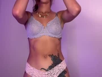 rileysmitheree's chat room