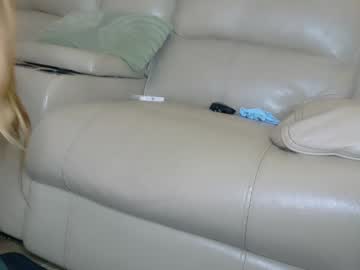 ohmysweetkitty's chat room