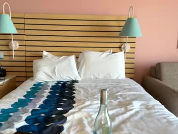 naughty_night_owl's chat room