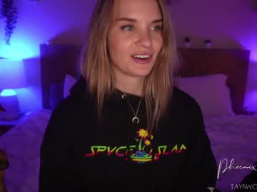 phoenix_taylor's chat room