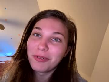 deepthroatqueen33's chat room