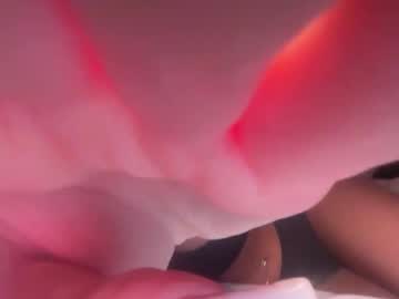 realjadebri's chat room