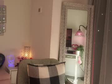 mysticxkitty's chat room