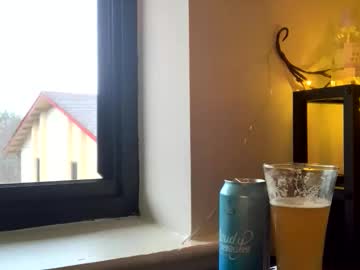 intothewoodswego's chat room