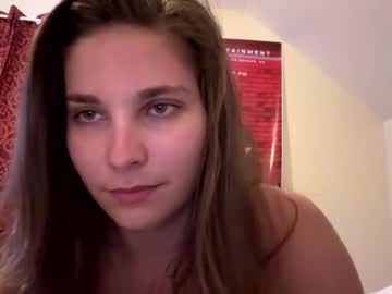 deepthroatqueen33's chat room