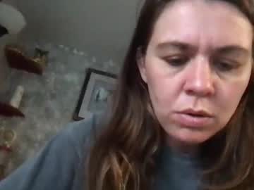 browneyedlady88's chat room