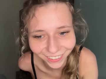 anyaa777's chat room