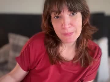 mossy_mommy's chat room