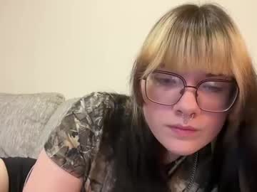 irissweets's chat room