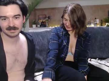 straitnarrow's chat room