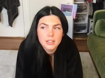 stacywithuu's chat room