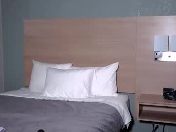 daddyissuessab's chat room