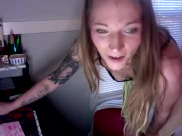 prettipluto's chat room