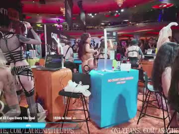 laurenphillips's chat room