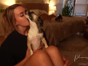 phoenix_taylor's chat room