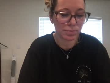 texas_blonde's chat room