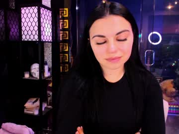 alma_pearl's chat room