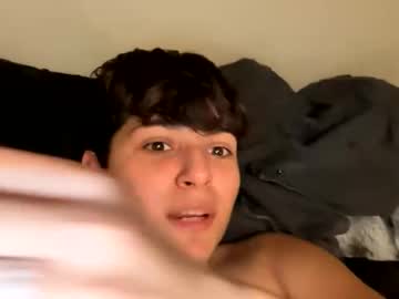 skinnyangel21's chat room