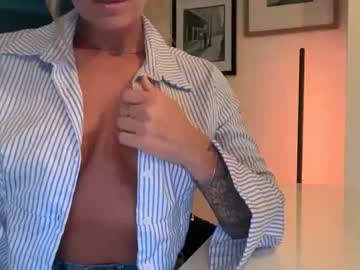 madame_andi's chat room