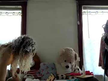 professorhushh's chat room