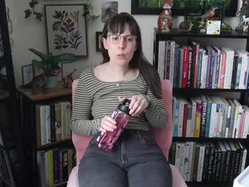 ellynaomi's chat room