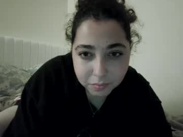 hellooli's chat room