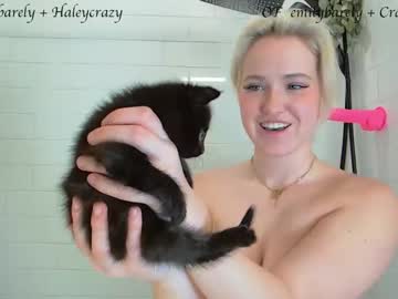 emilyybarely's chat room