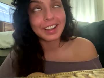 straightoutthetrailer's chat room