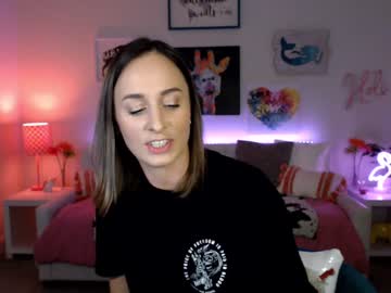 holihurricane's chat room