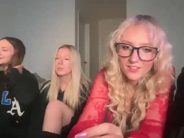 lilybrown07's chat room