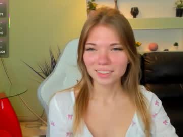 michafox's chat room