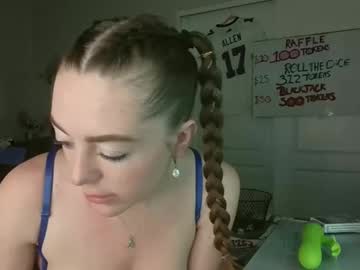 gingerfox777's chat room