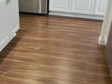 lovingcouple1969's chat room