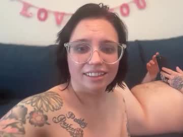 justthejohnsons's chat room