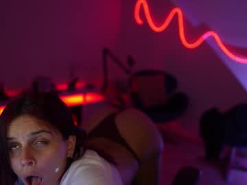 lilbeccaxo's chat room