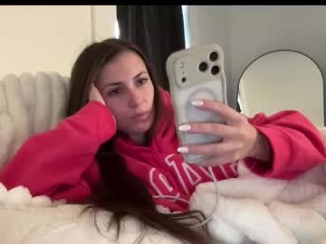 laylahlaylah1's chat room