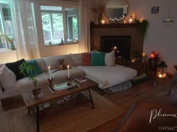 phoenix_taylor's chat room