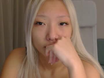 vivianwinters's chat room