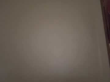 lauramaexo's chat room