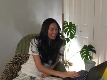 littlemiss_kira's chat room