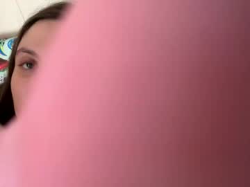 peachesbestfriend's chat room