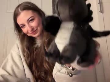 fantasyella's chat room