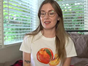 emma_ruby's chat room