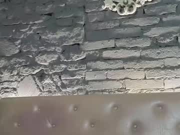 vixvixenn's chat room