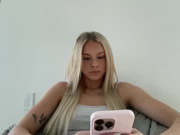 kenziesmithh's chat room