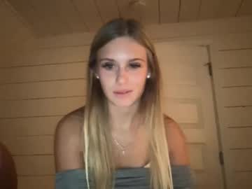 carlybora's chat room