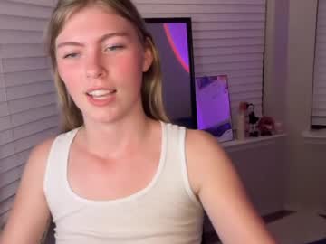 elliee81's chat room