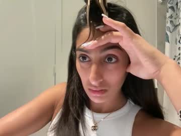 camiliakxoxo's chat room