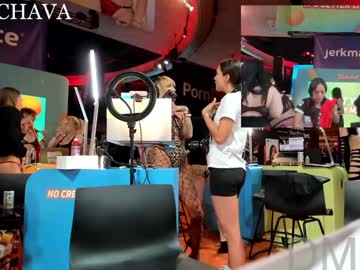 frenchava's chat room